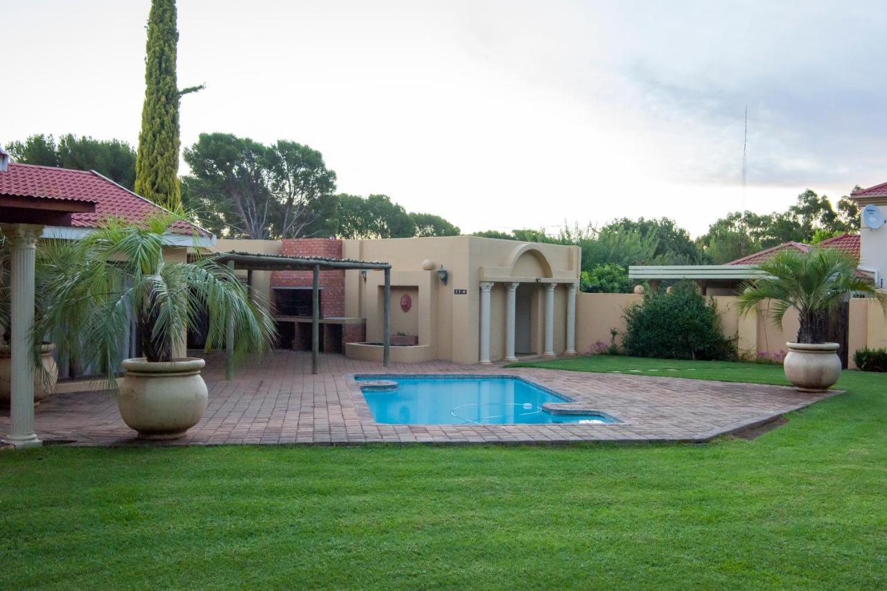 Toscana Estate ブルームフォンテーン エクステリア 写真